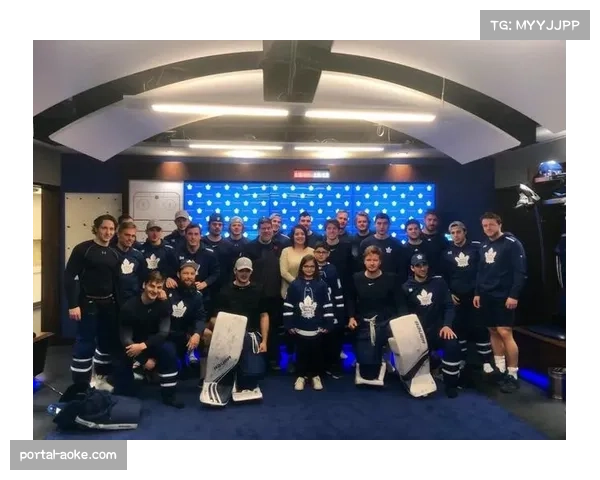 NHL东区季后赛门票白热化，枫叶与闪电收官战直接对话定席位